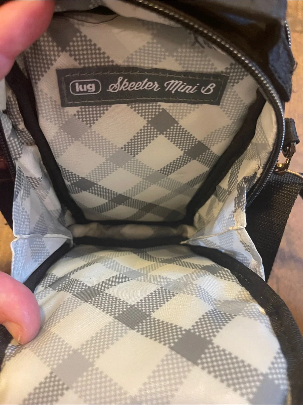 lug Skeeter Mini B Black Quilted Crossbody Messenger Bag